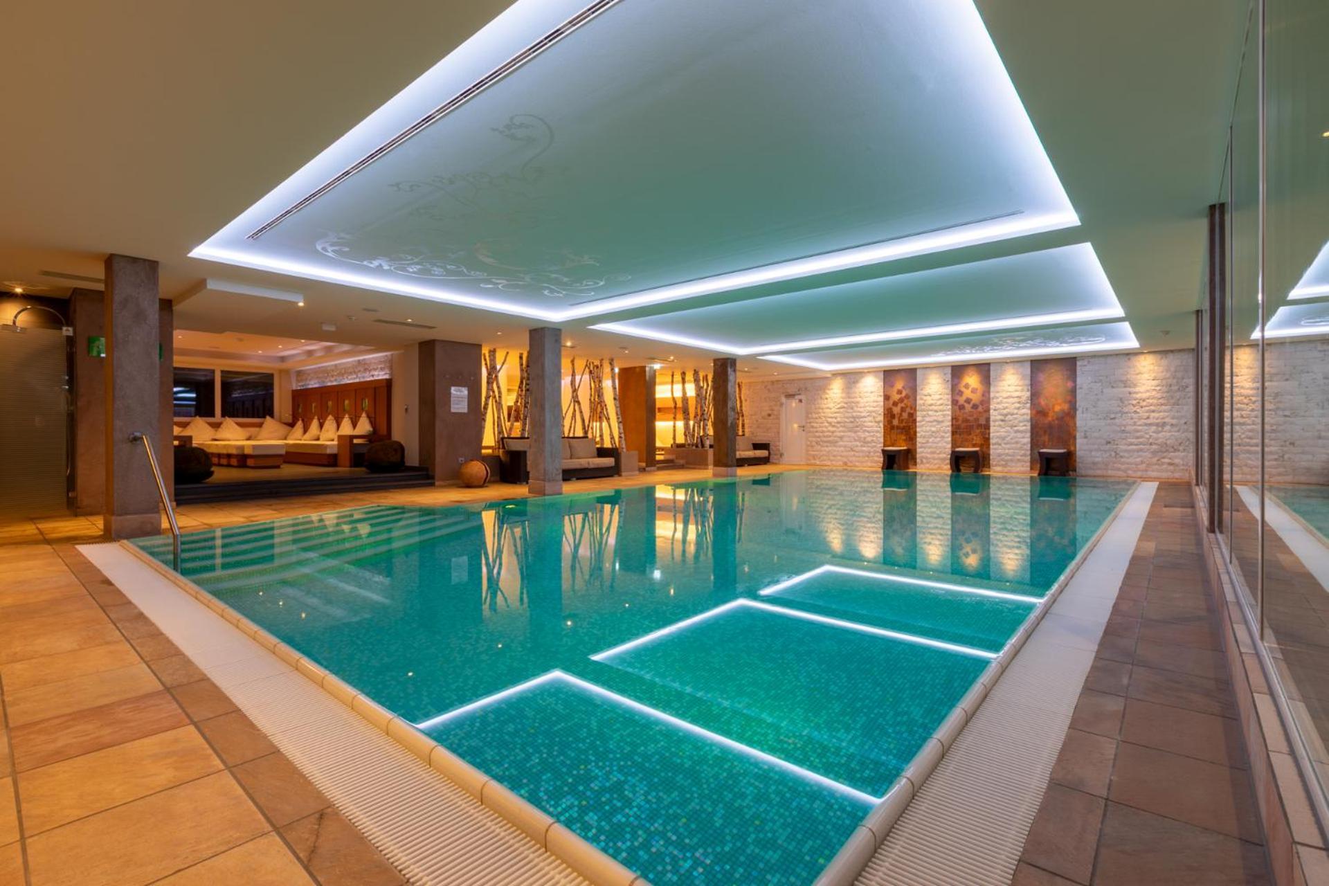 Sackmann Genuss Und Spa Resort 4*